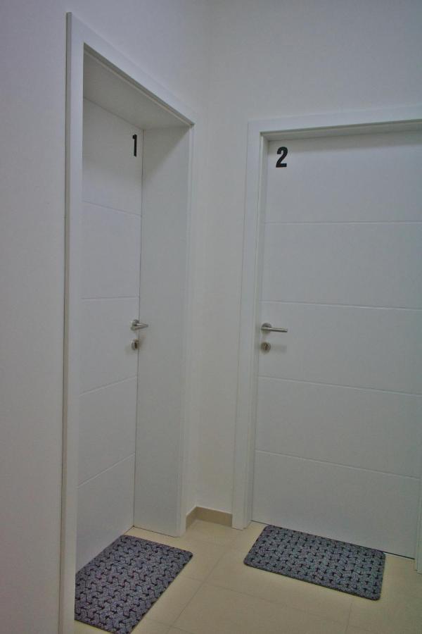 Apartments&rooms *